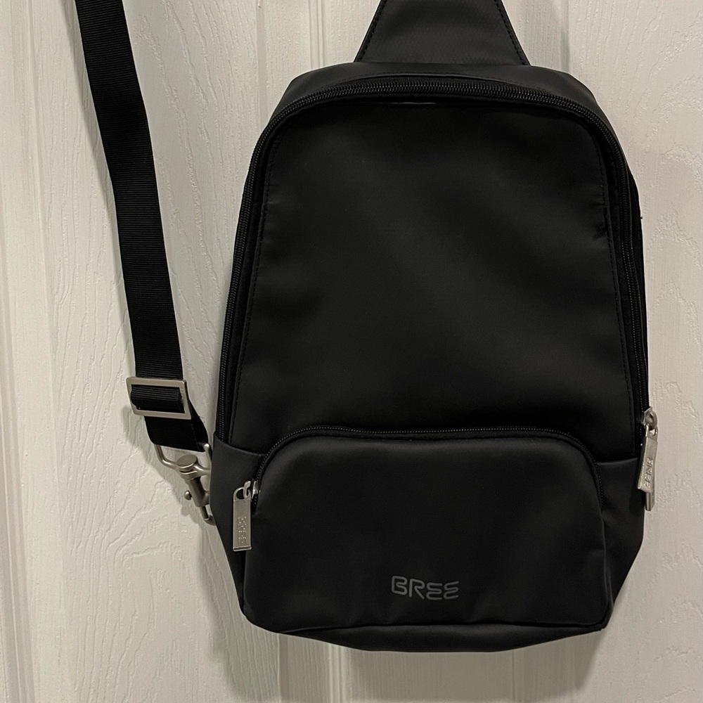 BREE Sling bag